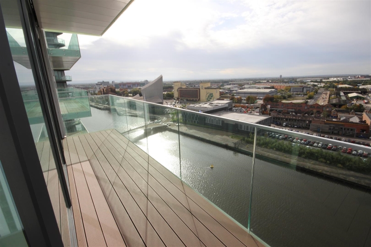 The Lightbox, Blue Media City UK M50 Image