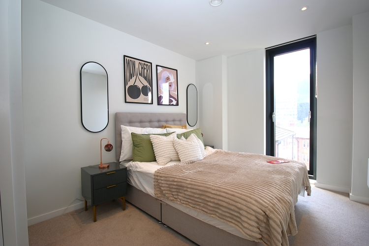 The Gate, Meadowside Aspin Lane M4