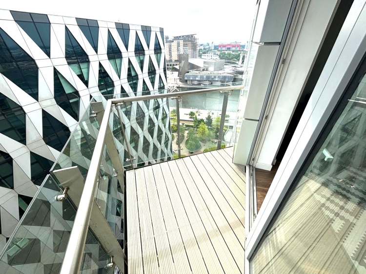 Number One Building Media City M50