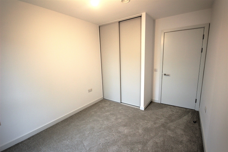 Novella 15 Stanley Street M3