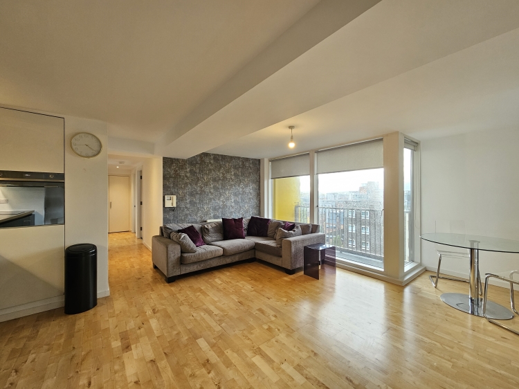 Saxton The Avenue Leeds LS9