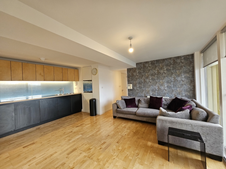 Saxton The Avenue Leeds LS9