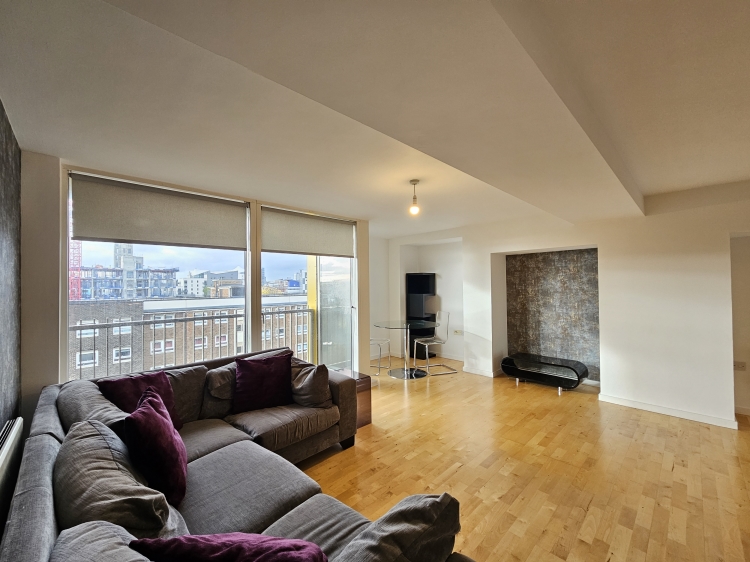Saxton The Avenue Leeds LS9