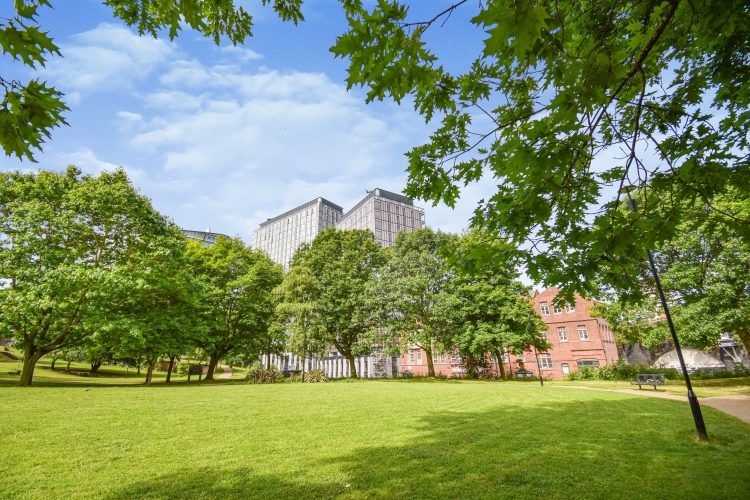 Mount Yard, Meadowside 2 Old Mount Street M4