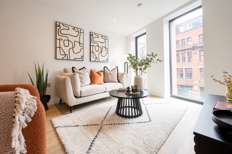Manchester New Square, Carding Building 42 Whitworth Street M1