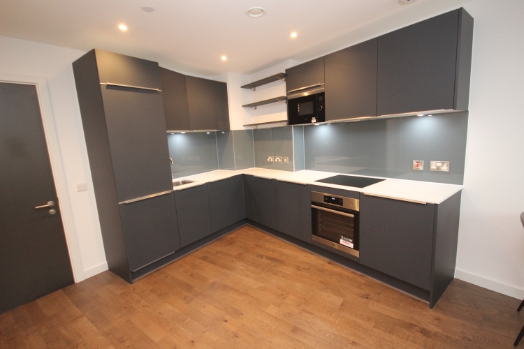 Novella 15 Stanley Street M3