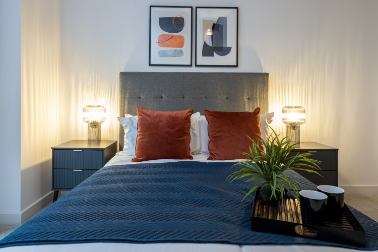 Novella New Bailey 15 Stanley Street M3