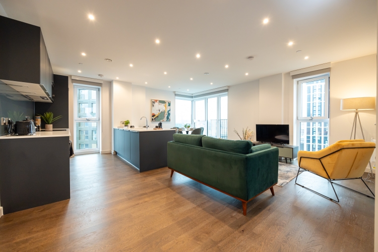 Novella New Bailey 15 Stanley Street M3