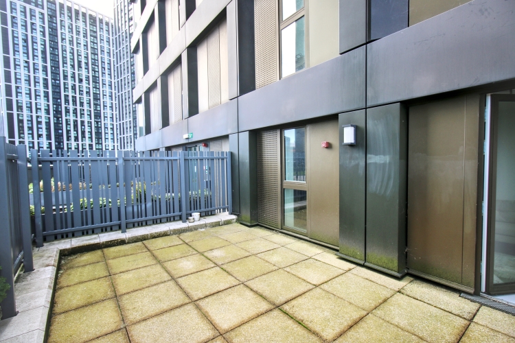 Novella Apartments 15 Stanley Street M3