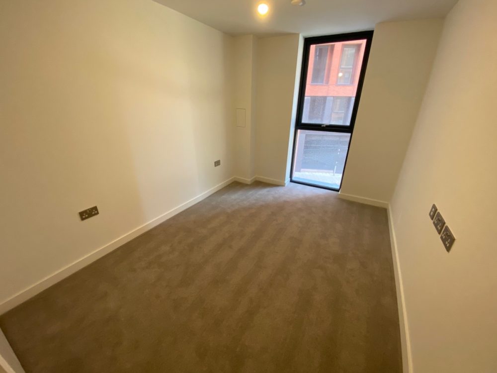 Linter, Mancheser New Square Whitworth Street M1